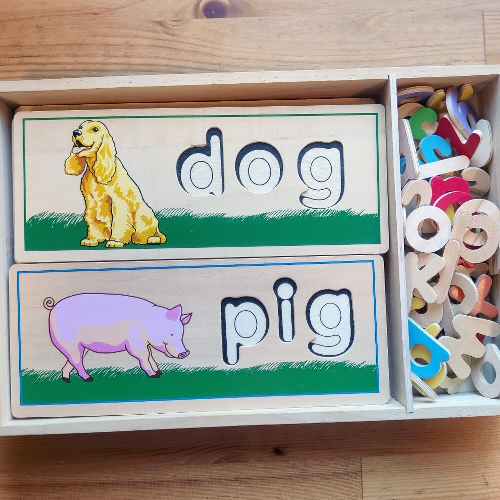 🎁 4/40$ Melissa & Doug Spelling Word Boards